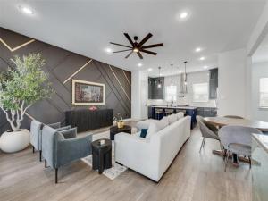 MLS #21042500 image #0