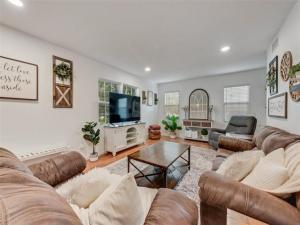 MLS #21042649 image #0