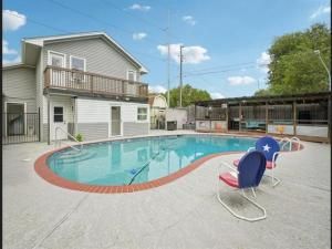 MLS #21042656 image #0