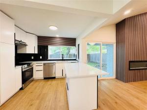 MLS #21043401 image #0