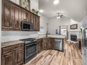 MLS #21043408 image #0