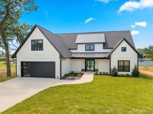 MLS #21044225 image #0