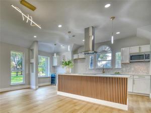 MLS #21044288 image #0