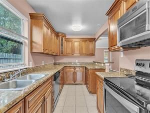 MLS #21044457 image #0