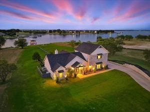 MLS #21045249 image #0