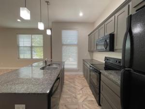 MLS #21045280 image #0