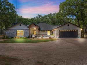 MLS #21045420 image #0