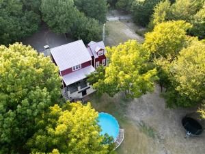 MLS #21045852 image #0