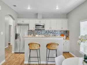 MLS #21046122 image #0