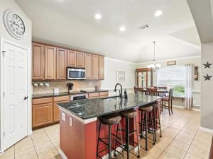 MLS #21046592 image #0