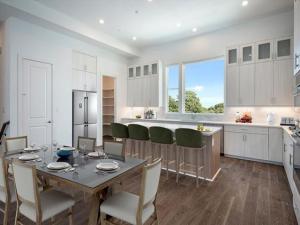 MLS #21046845 image #0