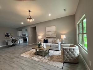 MLS #21047603 image #0