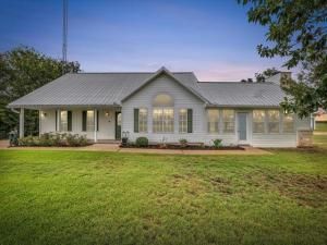 MLS #21047679 image #0