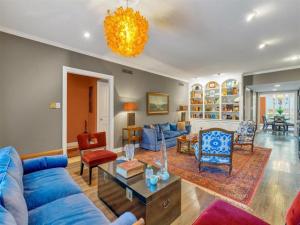 MLS #21047778 image #0