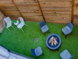 MLS #21048004 image #0