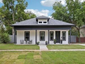 MLS #21048743 image #0