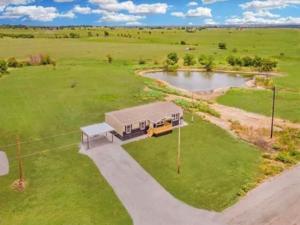 MLS #21048978 image #0