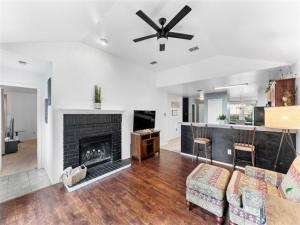 MLS #21049166 image #0