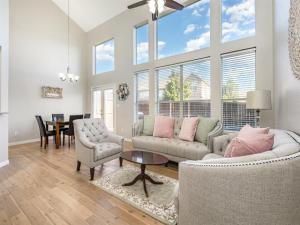 MLS #21049346 image #0