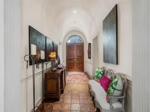 MLS #21049565 image #0