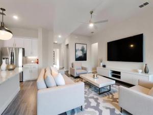 MLS #21050056 image #0