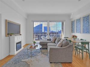 MLS #21036195 image #0