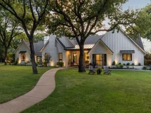 MLS #21051369 image #0