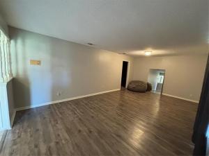 MLS #21052817 image #0