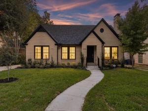 MLS #21053066 image #0