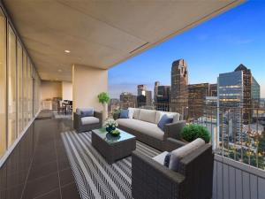 MLS #21053900 image #0