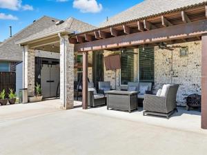 MLS #21053939 image #0
