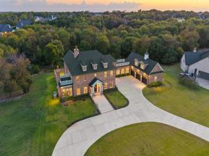 MLS #21054168 image #0