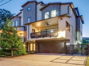 MLS #21055944 image #0