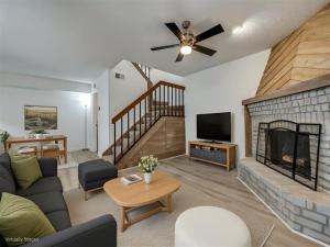 MLS #21056076 image #0