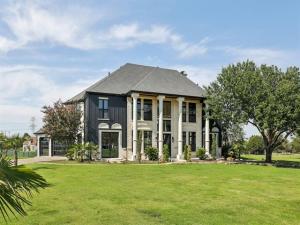 MLS #21056417 image #0