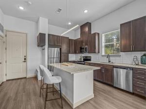 MLS #21056924 image #0