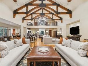 MLS #21057618 image #0