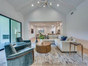 MLS #21059351 image #0