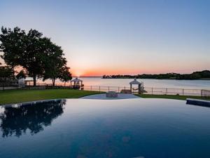 MLS #21059359 image #0