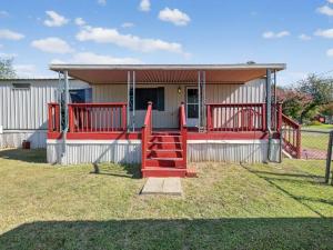 MLS #21059905 image #0