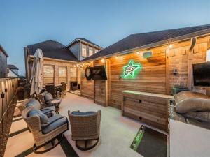 MLS #21059973 image #0