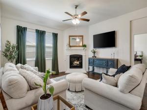 MLS #21060233 image #0