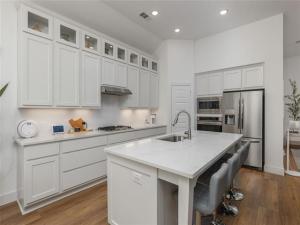 MLS #21060437 image #0