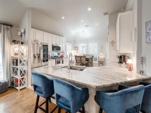 MLS #21060847 image #0