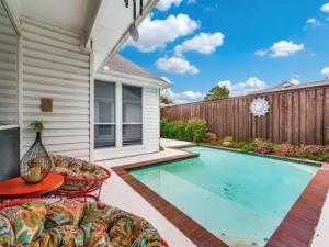 MLS #21060967 image #0