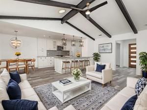 MLS #21061922 image #0