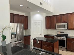 MLS #21062384 image #0