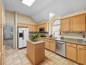 MLS #21063489 image #0