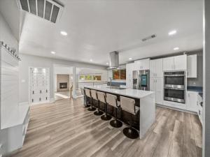 MLS #21064616 image #0