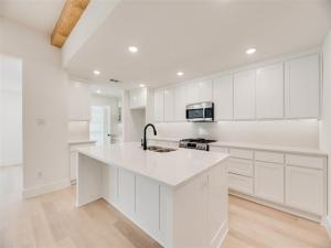 MLS #21065588 image #0